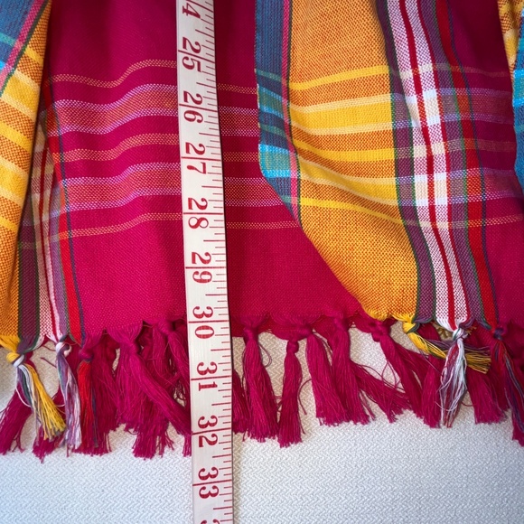 ZARA dark pink multi-colour large shawl scarf in cotton, EUC. - Picture 8 of 14